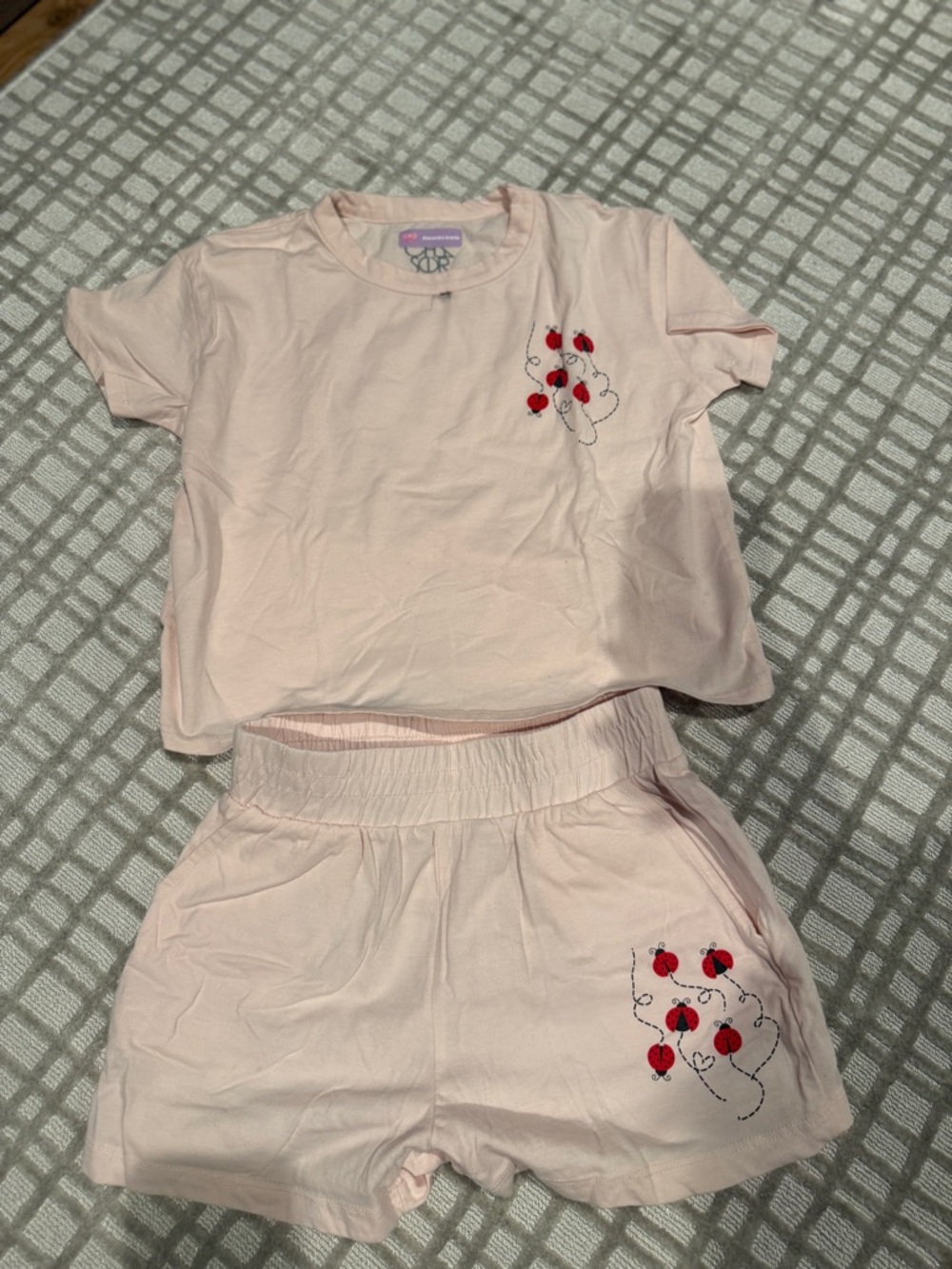 Chaser Kids Pink Cherry Short Set